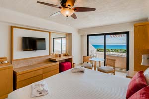 Deluxe ocean view with a whirlpool - Royal Solaris All-Inclusive Resort - Cancun, Mexico